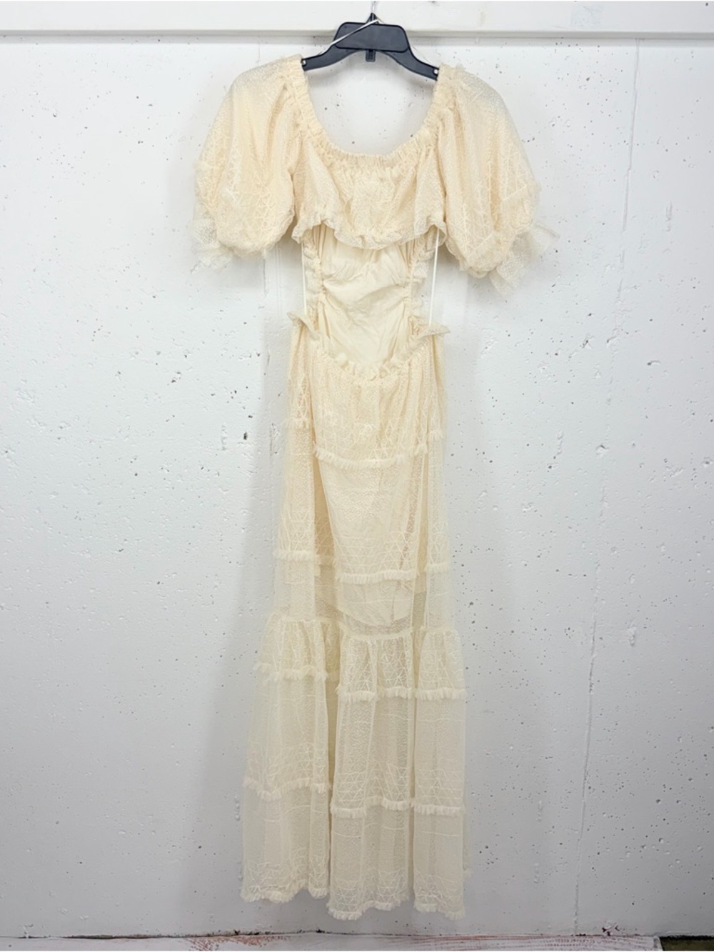 Skylar Rose Size Small Cream Lace off-shoulder Tiered Maxi Dress - Picture 9 of 16